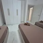 New 3 Bedroom And 3 Ba Location Apartamento *